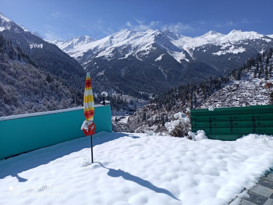 Aman Resort, Tosh Village, Himachal Pradesh Екстер'єр фото